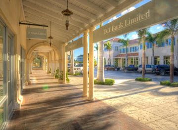 turks-and-caicos-islands/grace-bay-beach/shop/the-regent-village