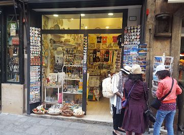 italy/palermo/kalsa/shop/donnarumma-souvenirs
