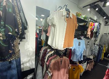 sri-lanka/gampaha-district/shop/yavvy