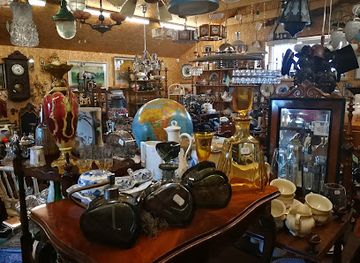 lithuania/aukstaitija-national-park/shop/antikvaras-kaune-antikvariatas