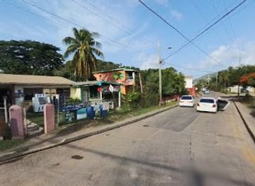 antigua-and-barbuda/english-harbour/shop/genny-supermarket