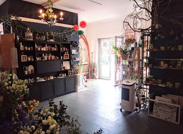 jersey/st-aubin/shop/jm-emporium-florist-stained-glass