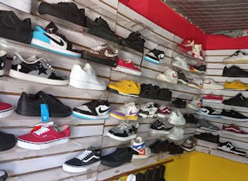 haiti/hinche/shop/jacky-cell