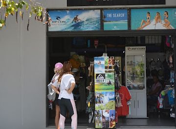 mauritius/trou-aux-biches/shop/rip-curl