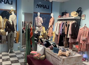 montenegro/kotor/shop/lappa-woman