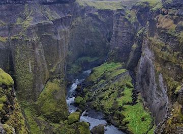 iceland/fimmvorduhals-pass/shop/fimmvorouhals-trail