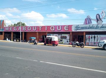 nicaragua/granada-plains/shop/megaboutique