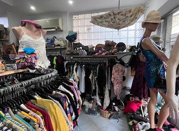 albania/tirana-plain/shop/vintage-more