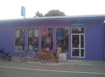 maldives/dhaalu-atoll/shop/fahi-fashion