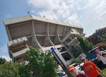 virginia/blacksburg/shop/west-stand-hokie-shop