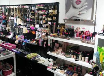 mauritius/riviere-du-rempart/shop/fashion-candy-shop