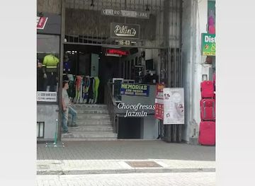 colombia/coffee-axis/shop/chocofresas-jazmin