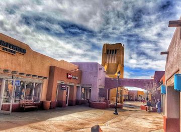 new-mexico/santa-fe/shop/fashion-outlets-of-santa-fe