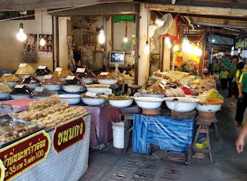 thailand/ayutthaya/wat-phra-si-sanphet/shop/wat-phra-si-sanphet