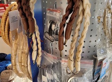 faroe-islands/runavik/shop/diana