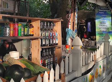 maldives/ukulhas/shop/coco-hut-ukulhas