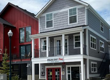 montana/whitefish/shop/polka-dot-sheep-fine-yarns