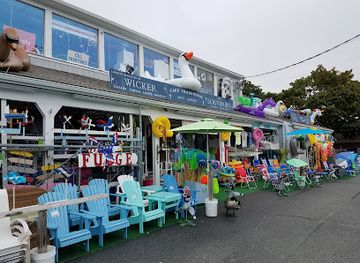 massachusetts/cape-cod/shop/cape-tradewinds-gift-shop