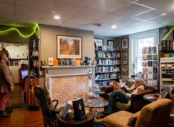 kentucky/covington/shop/roebling-books-coffee-covington