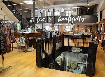 nebraska/fremont/shop/fia-and-belle