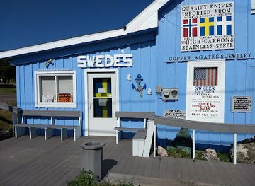 michigan/copper-harbor/shop/swede-s-gift-shop
