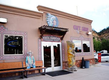 utah/bryce-canyon-national-park/shop/white-mountain-trading-post