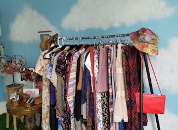 kentucky/louisville/butchertown/shop/daisycakes-boutique-art-space