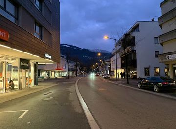 austria/dornbirn/shop/black