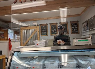 wisconsin/bayfield/shop/hoop-s-fish-market