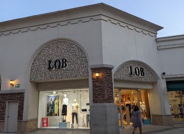 mexico/tijuana/zona-rio/shop/lob