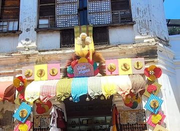 philippines/ilocos-norte/vigan-city/shop/lash-up-souvenir-shop