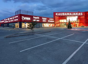estonia/parnu-beach/shop/kaubamajakas