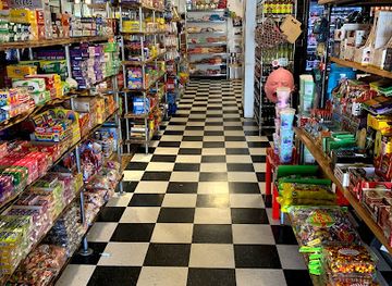 ohio/appalachian-ohio/shop/grandpa-joe-s-candy-shop-middletown-oh