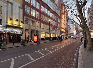 united-kingdom/windsor/attraction/charing-cross-rd