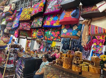 guatemala/guatemala-city/shop/mercado-central