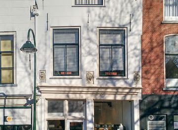 netherlands/delft/shop/classics-delft