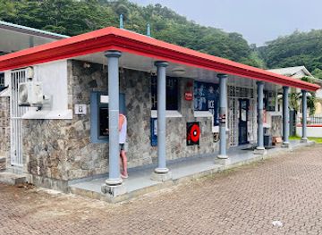 seychelles/grand-anse/shop/srimuga-shop-rite