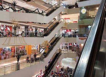 indonesia/surabaya/shop/tunjungan-plaza