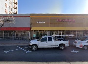 texas/el-paso/downtown-el-paso/shop/glamour-boutique