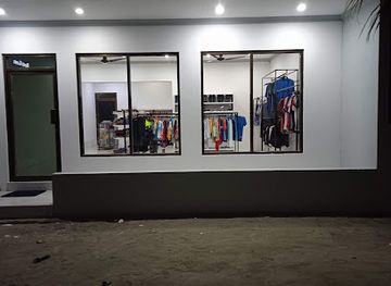 maldives/meemu-atoll/shop/best-less