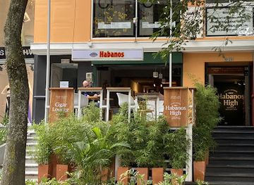 colombia/medellin/shop/high-cigars