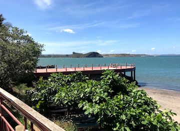 madagascar/diego-suarez/ramena-beach/shop/melville