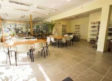 estonia/laanemaa/shop/u-studio-glass-workshop