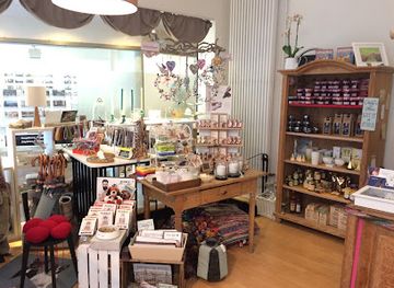 germany/black-forest/shop/schwarzwaldmadels