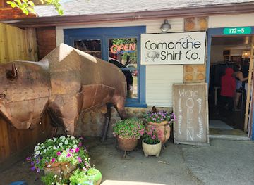 oklahoma/wichita-mountains-wildlife-refuge/shop/comanche-shirt-company