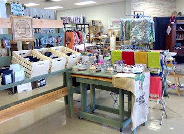 south-dakota/missouri-river/shop/mulberry-market