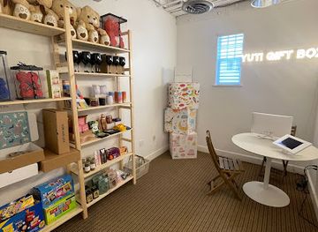 florida/gold-coast/shop/yuti-gift-box