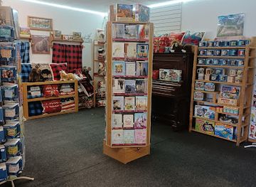 montana/great-plains/shop/colleen-s-country-store