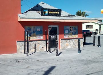 the-bahamas/exuma/shop/john-marshall-liquor-store