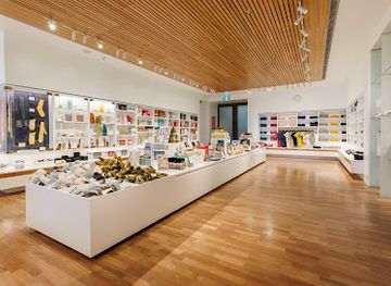 australia/canberra/shop/parliament-shop